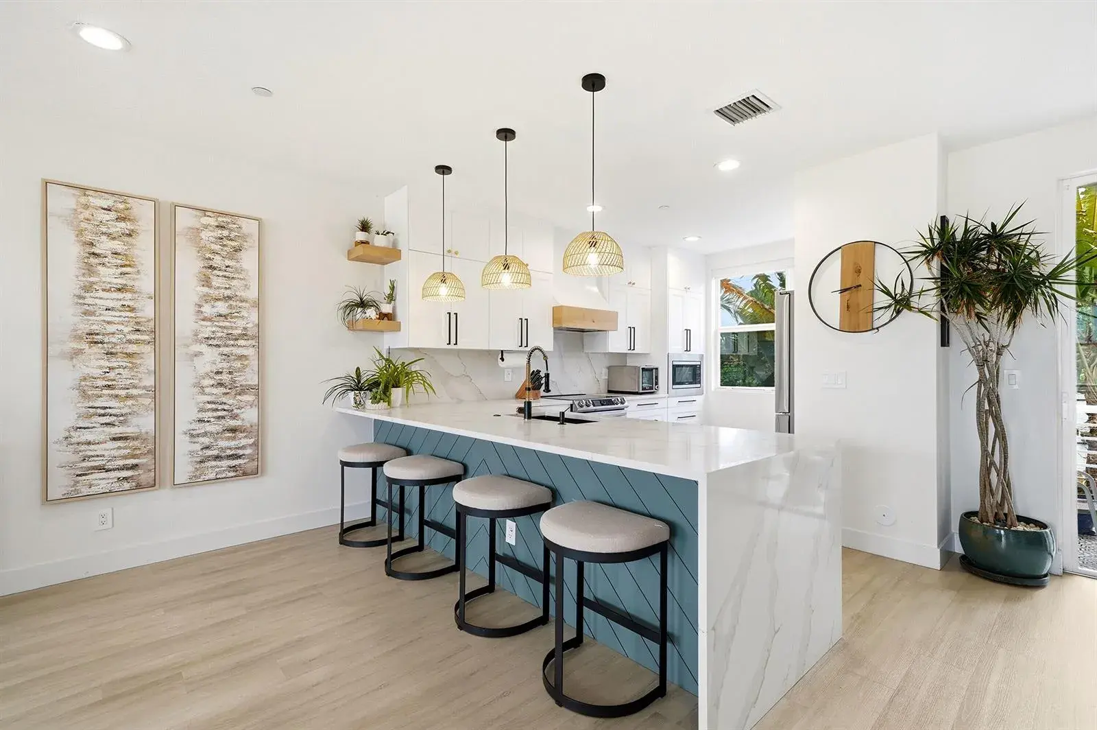 3 bedroom 3 bath Residential for sale at 1210 NE 11th Avenue, Fort Lauderdale FL 33304