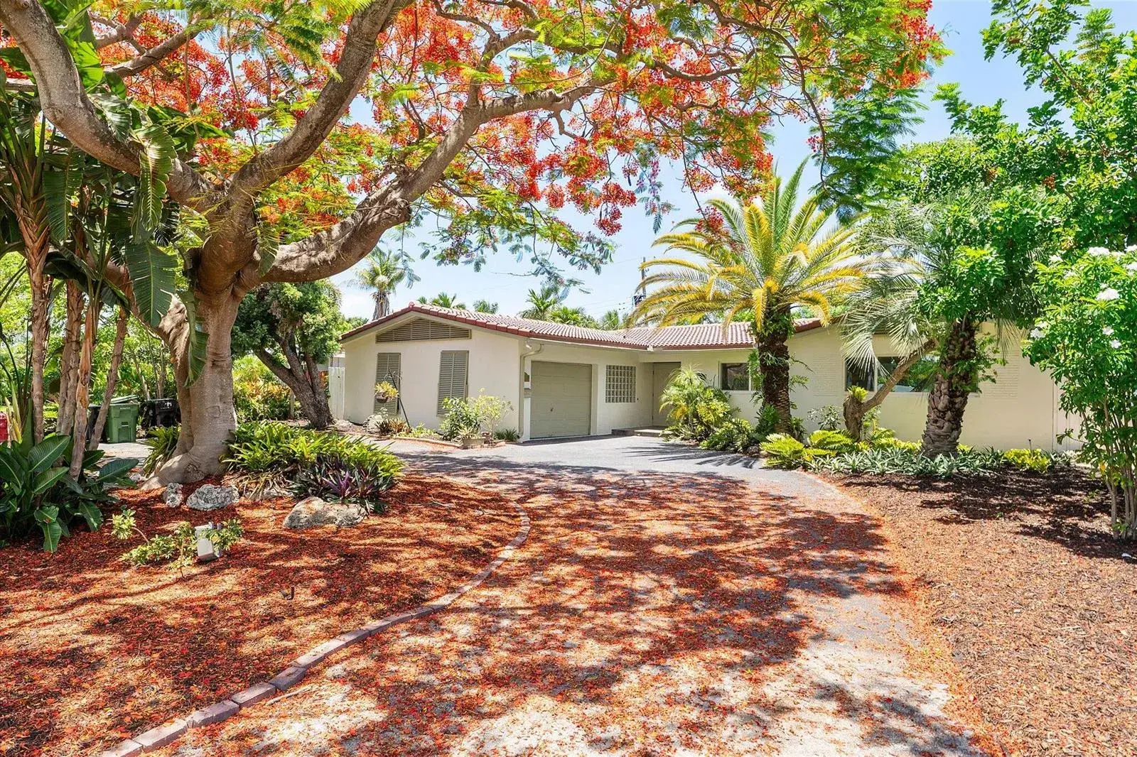 4 bedroom 2 bath Residential for sale at 5200 NE 18th Terrace, Fort Lauderdale FL 33308