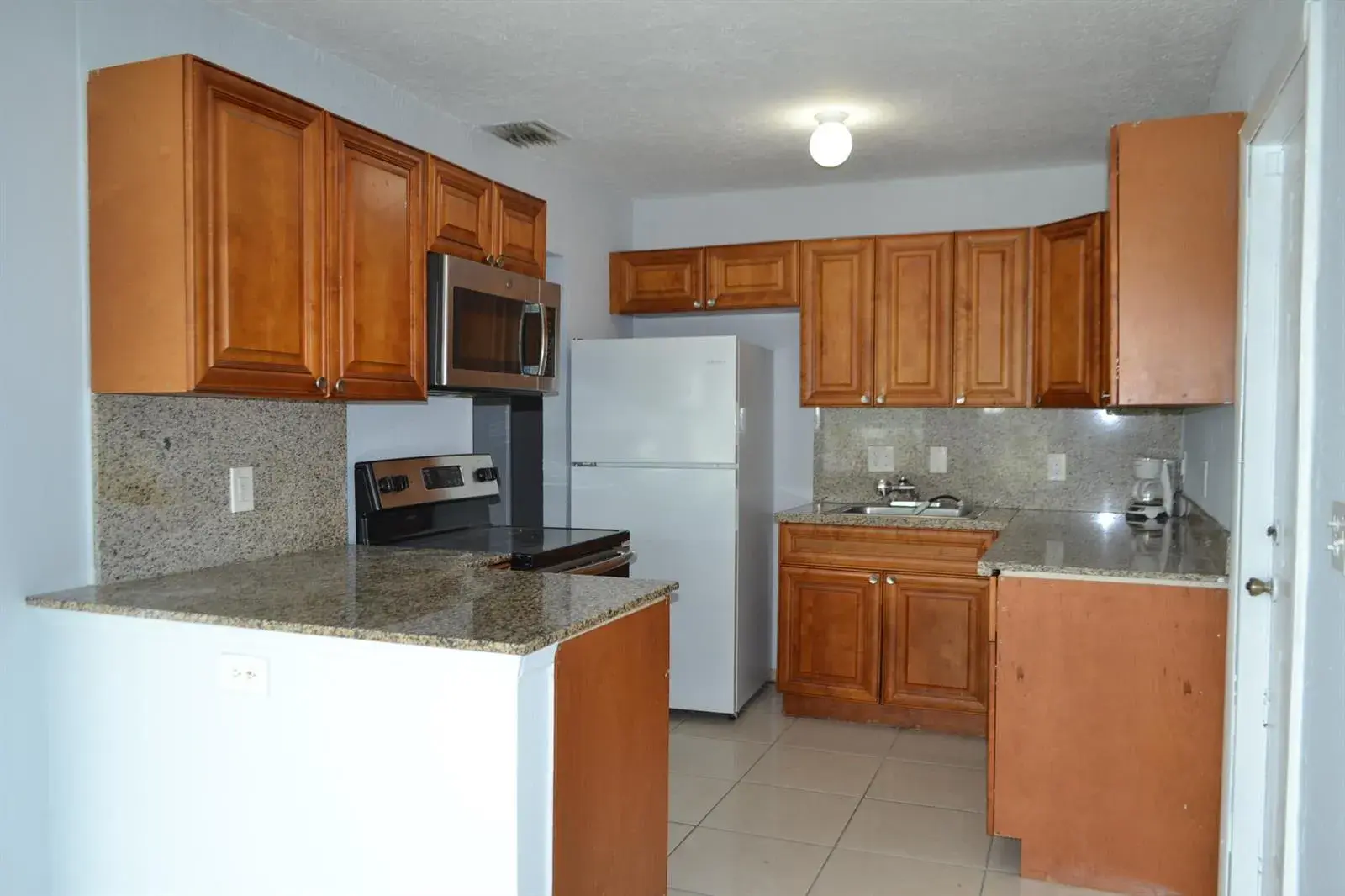608 NW 20th Court, Pompano Beach FL 33060