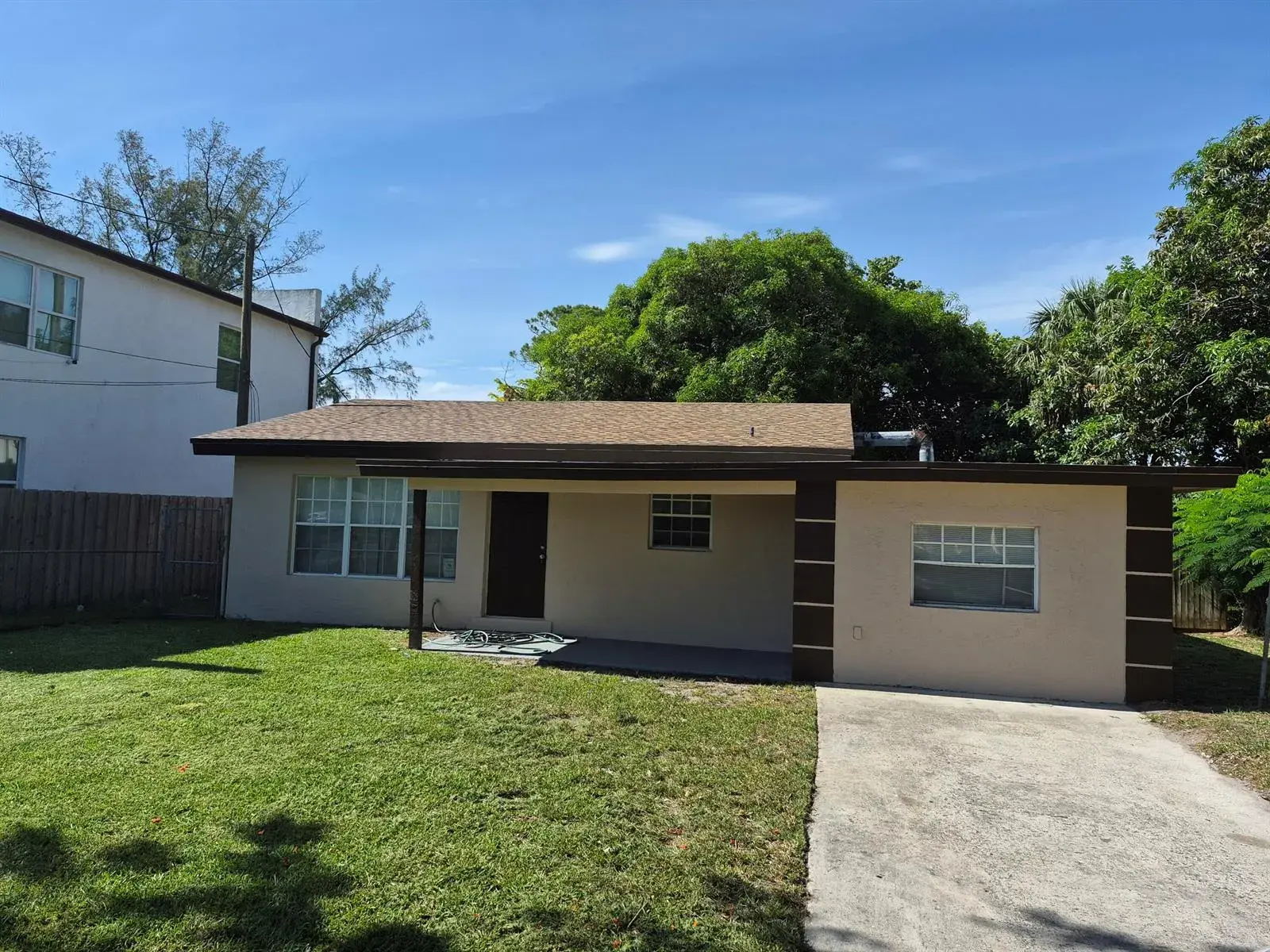 3 bedroom 2 bath Residential for sale at 2798 NW 20th Street, Fort Lauderdale FL 33311