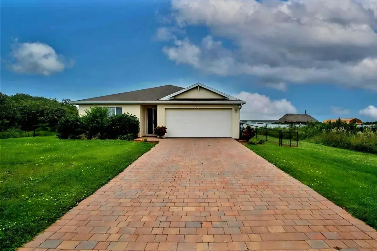 113 Plantation Drive, FL 33935