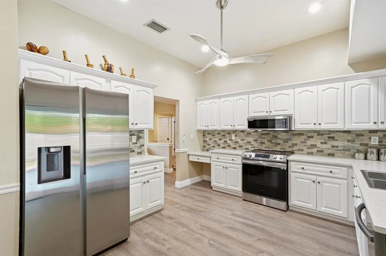 3 bedroom 2 bath Residential for sale at 2145 NW 85th Lane, Coral Springs FL 33071
