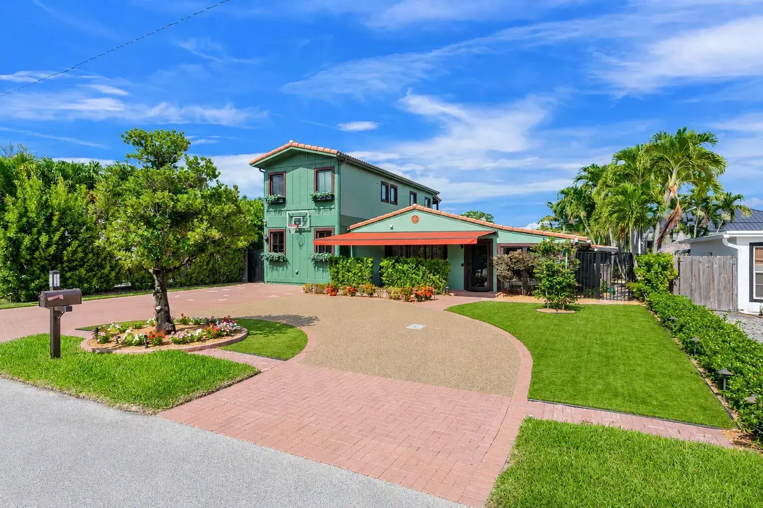 1720 NE 17th Avenue, Fort Lauderdale FL 33305