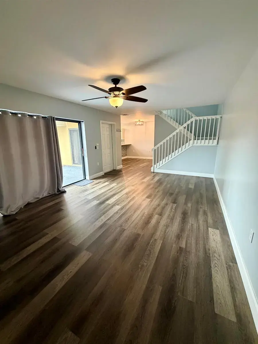 1611 16th Way, West Palm Beach FL 33407