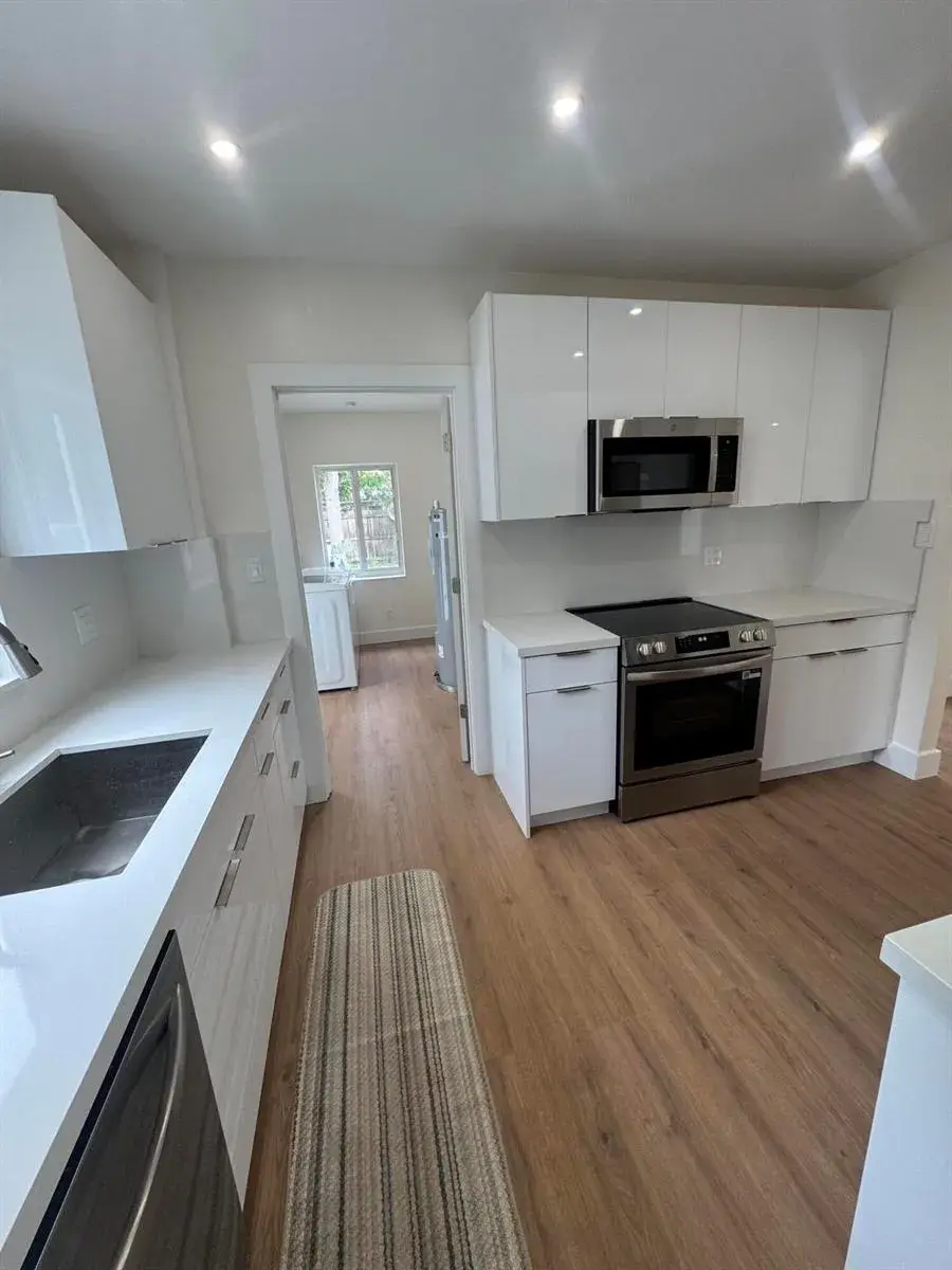 725 NE 160th Terrace, Miami FL 33162