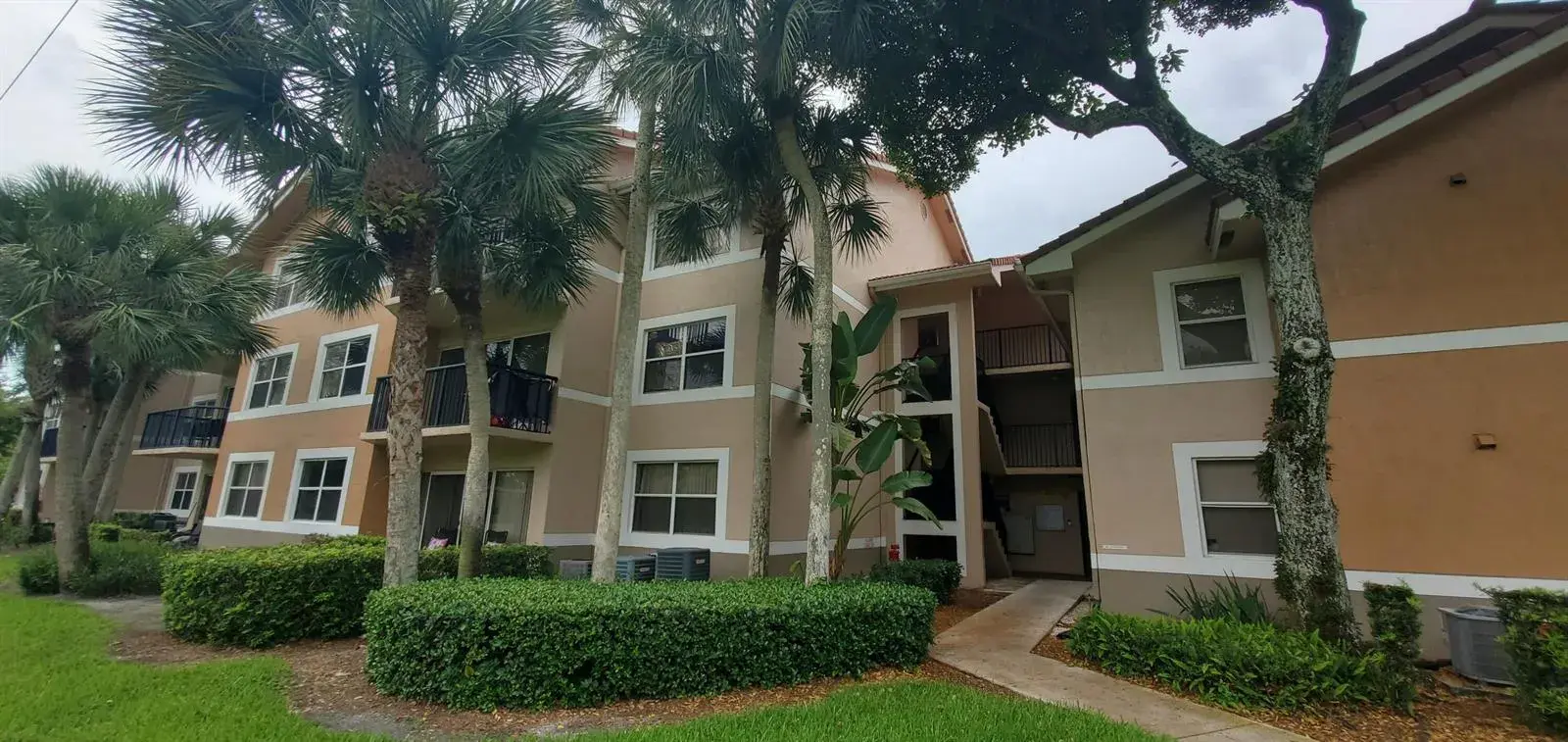9033 Wiles Road # 308, Coral Springs FL 33067