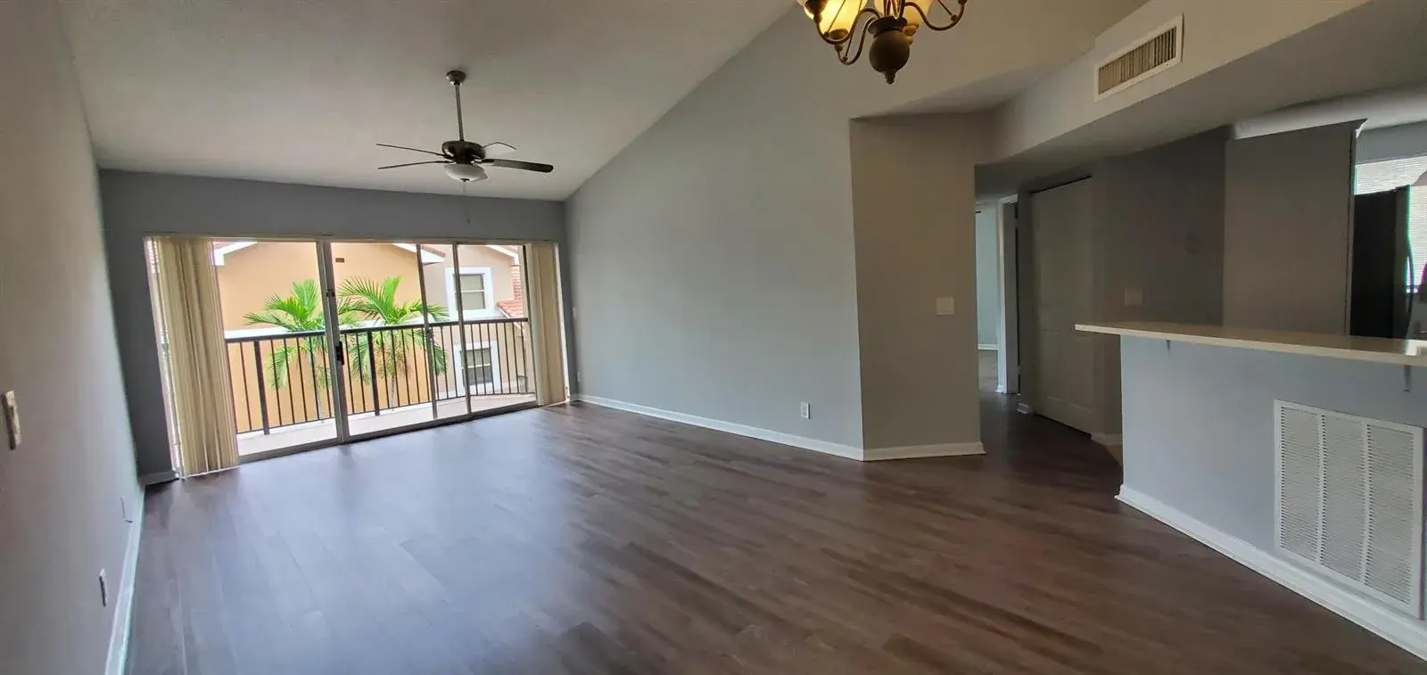 9033 Wiles Road # 308, Coral Springs FL 33067