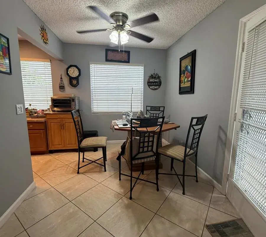 462 Normandy J, Delray Beach FL 33484