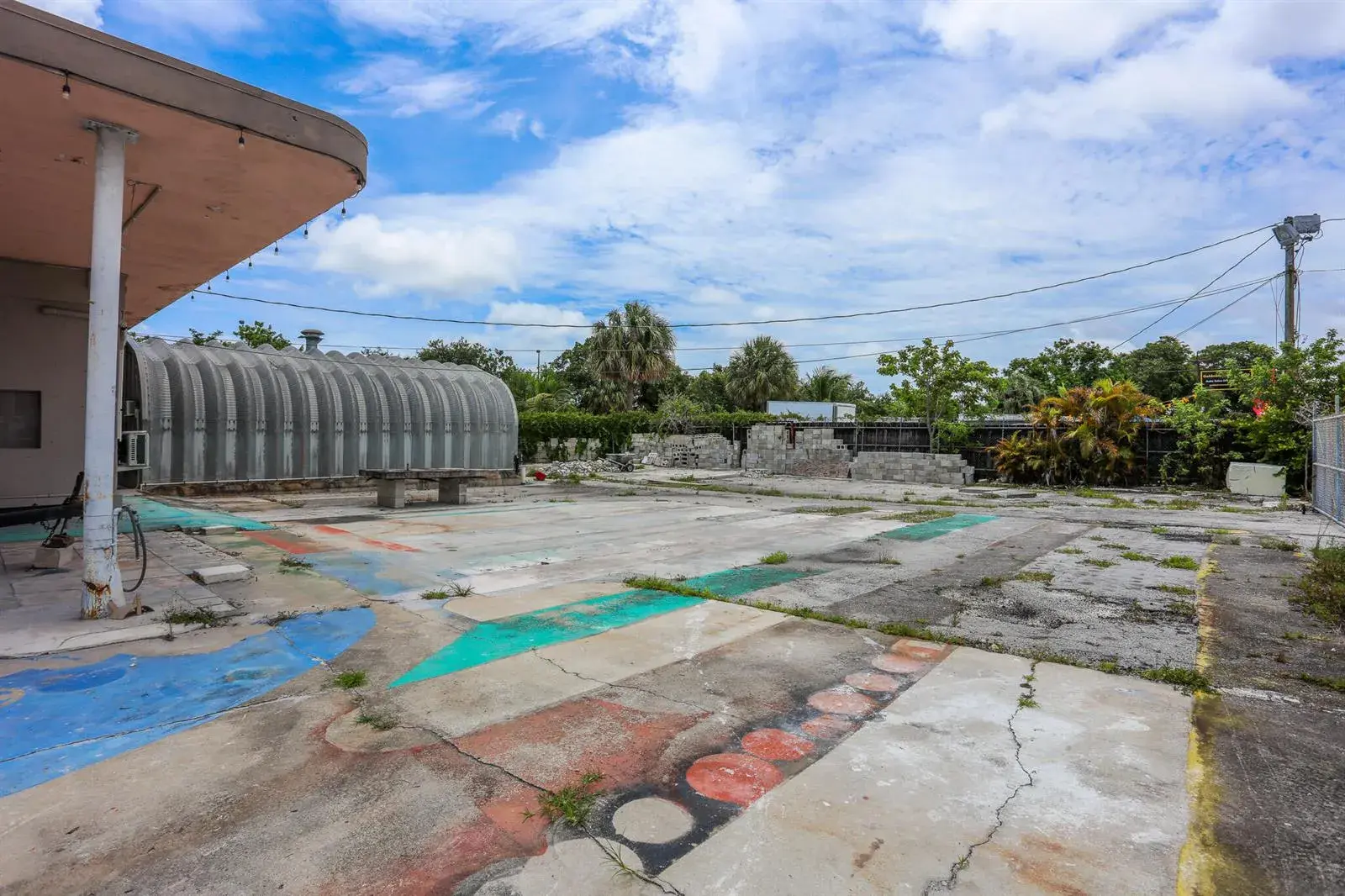 1620 S Dixie Highway, Pompano Beach FL 33060