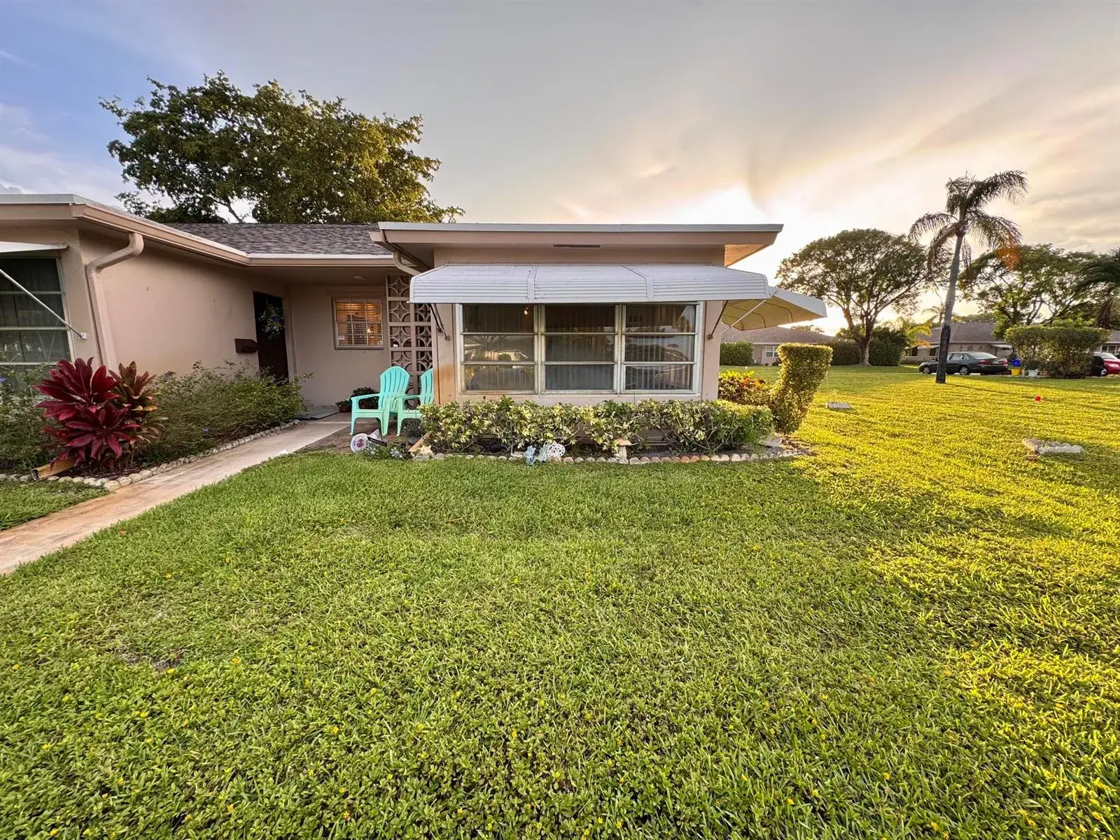 2 bedroom 2 bath Residential for sale at 1252 Club Drive W # D, Delray Beach FL 33445