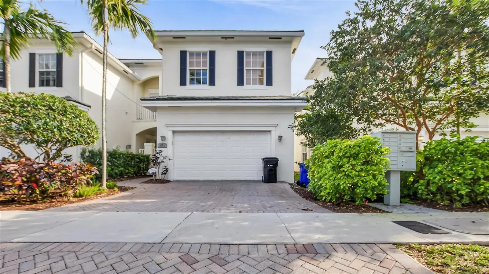 1750 NE 12th Street, Fort Lauderdale FL 33304