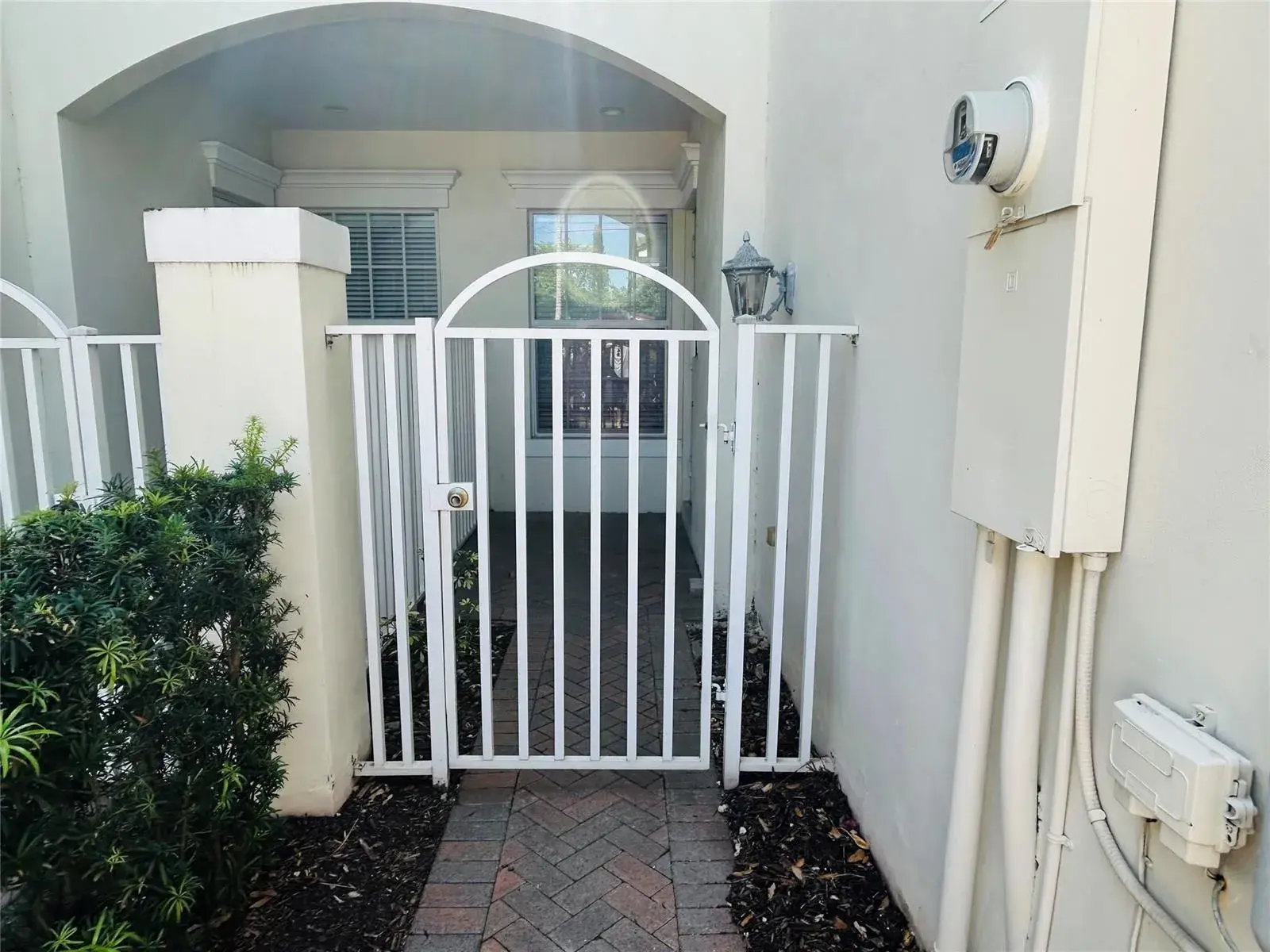 1750 NE 12th Street, Fort Lauderdale FL 33304