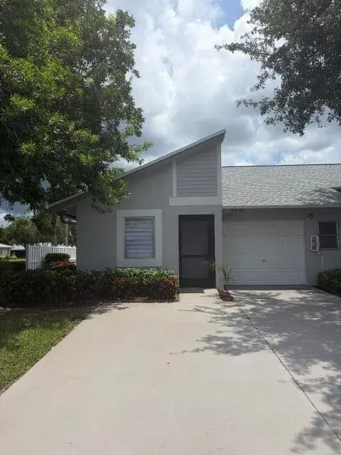 8934 Sunnywood Place, Boca Raton FL 33496