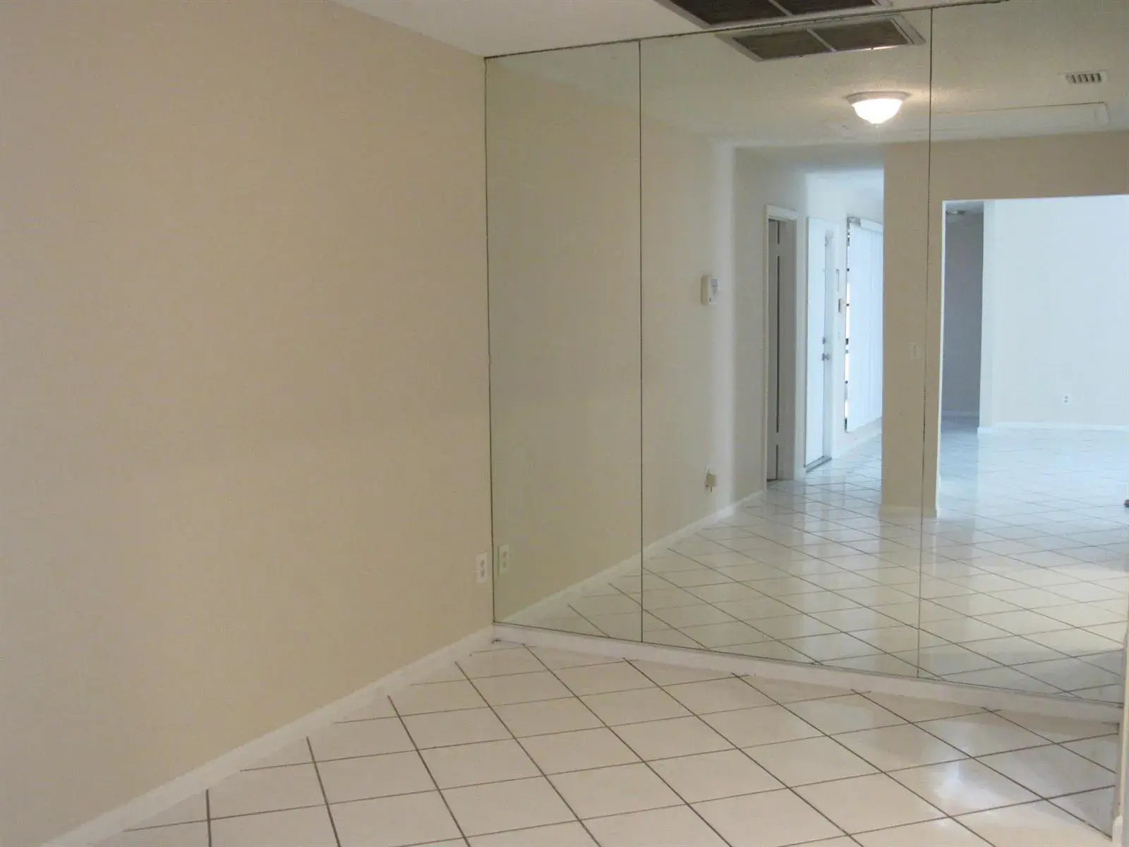 1065 Manor Drive, Palm Springs FL 33461
