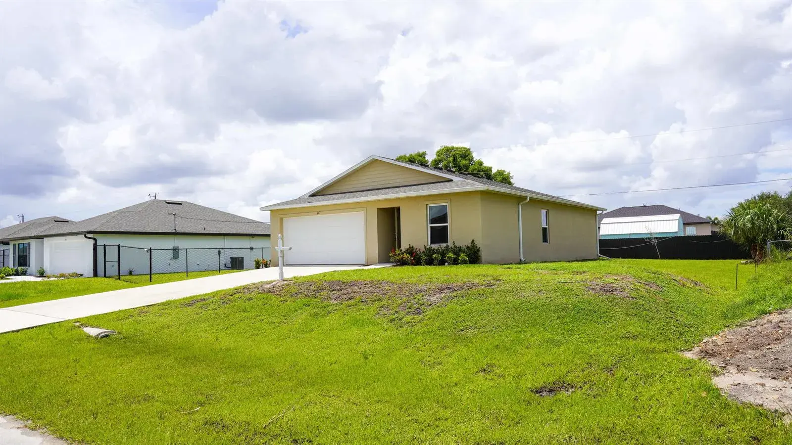 26 NE 12th Terrace, Cape Coral FL 33909
