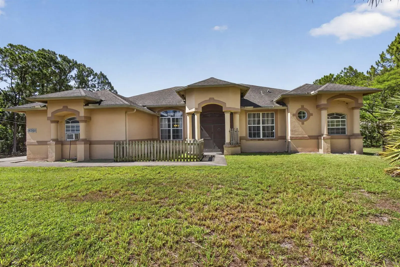 16300 92nd Lane N, Loxahatchee FL 33470
