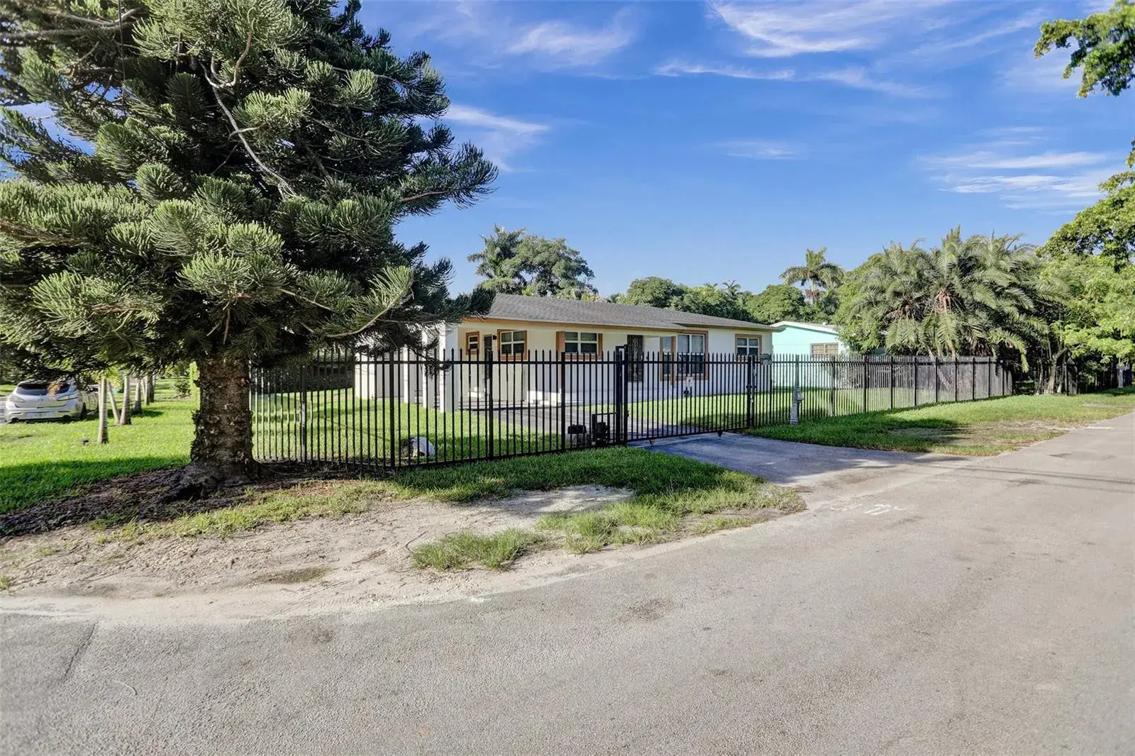 30 NE 139th Street, Miami FL 33161