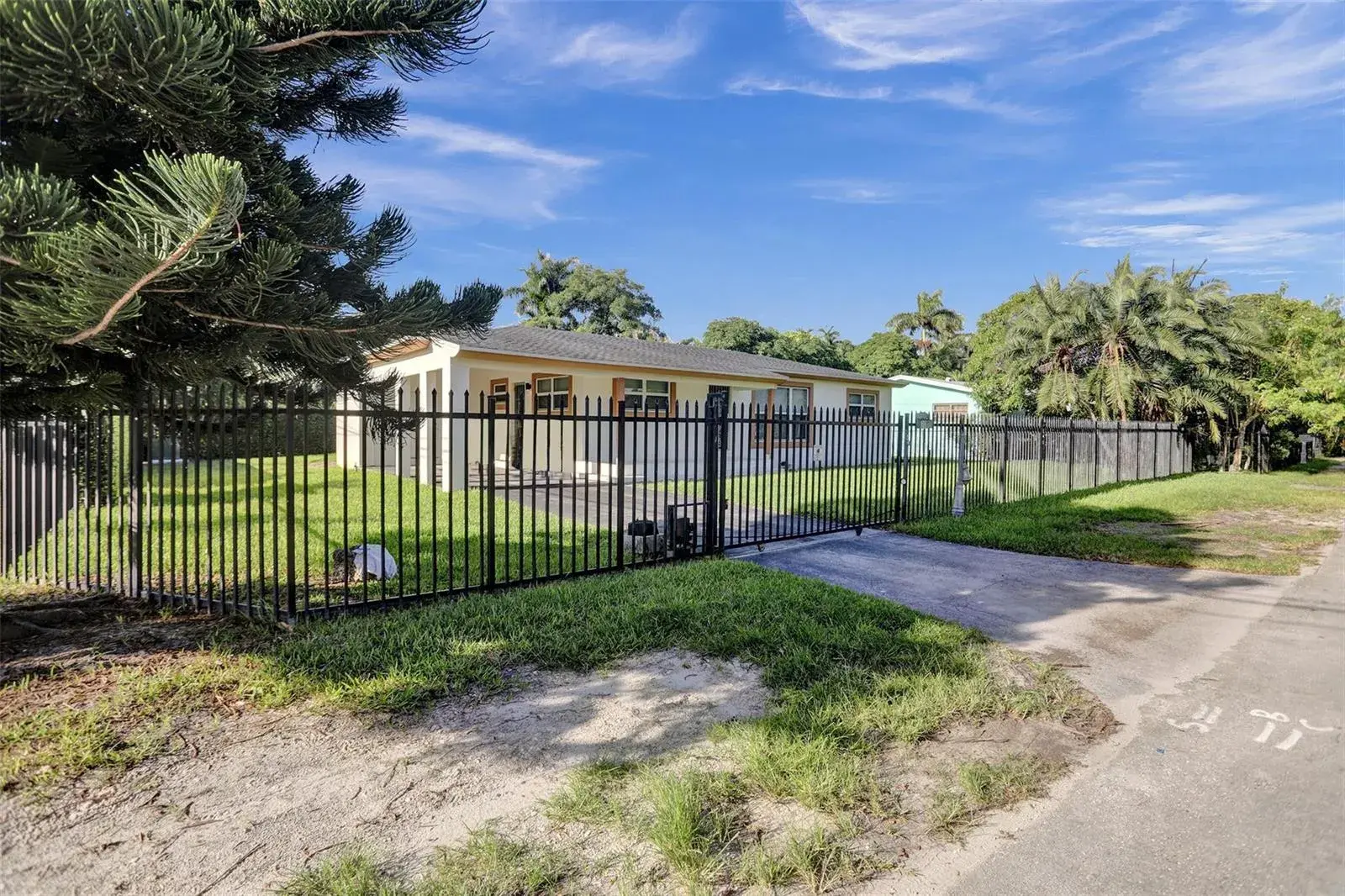 30 NE 139th Street, Miami FL 33161