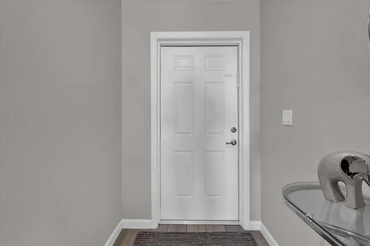 449 SE Whitmore Drive, Port St. Lucie FL 34984