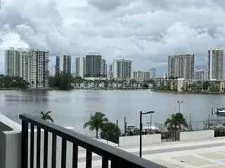 2 bedroom 2 bath Residential Lease for rent at 2780 NE 183rd Street # 504, Aventura FL 33160