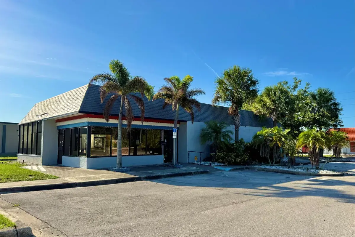 1520 Lakeview Drive, Sebring FL 33870