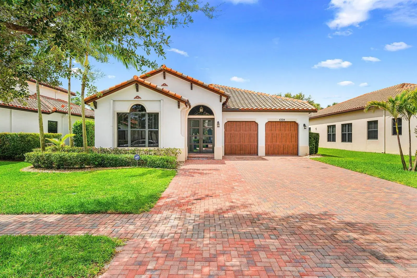 4 bedroom 3 bath Residential for sale at 6304 Vireo Court, Lake Worth FL 33463