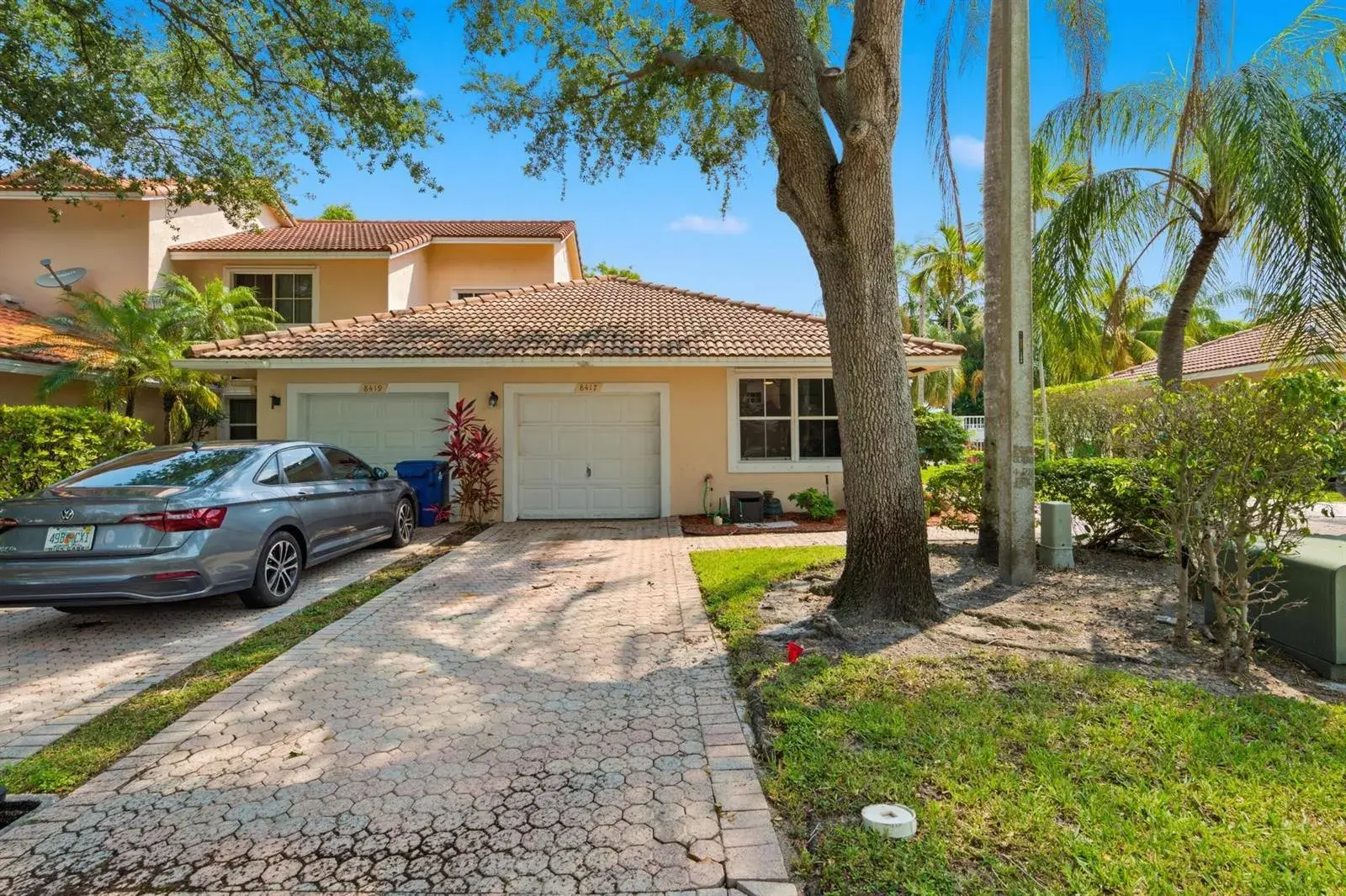 3 bedroom 2 bath Residential for sale at 8417 NW 40th Court, Sunrise FL 33351