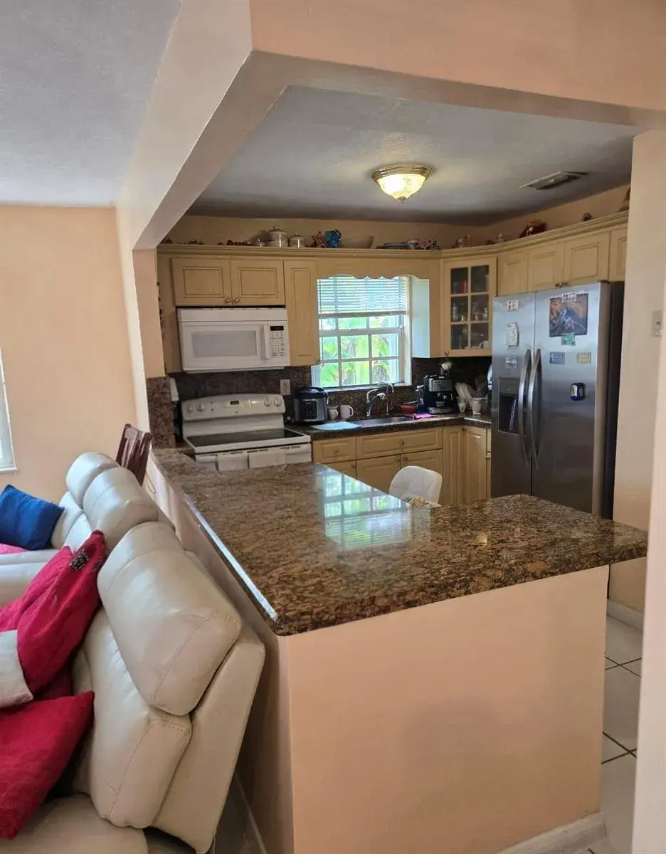 11302 SW 7th Street, Miami FL 33174