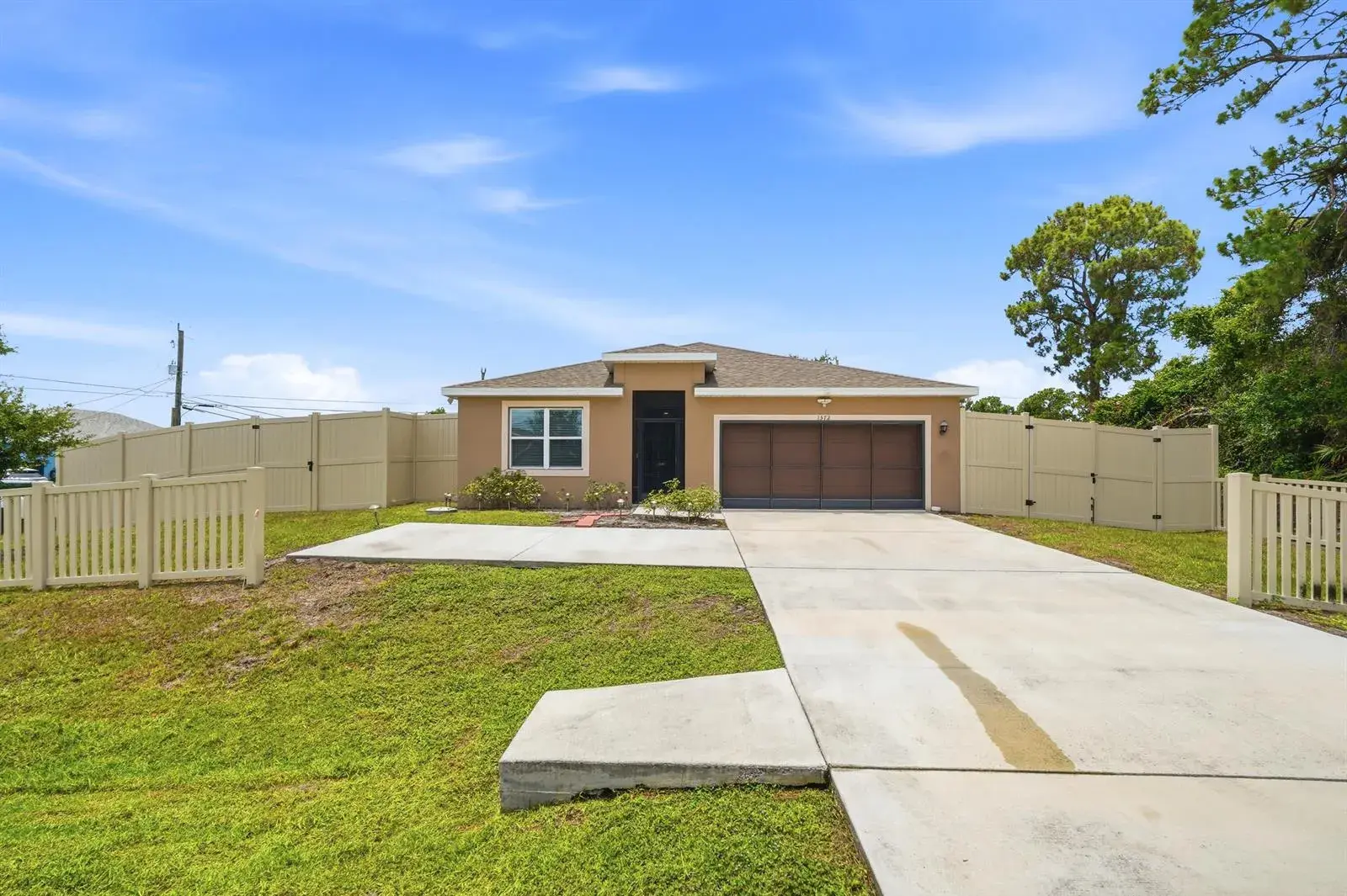 4 bedroom 2 bath Residential for sale at 1572 SW Paar Drive, Port St. Lucie FL 34953