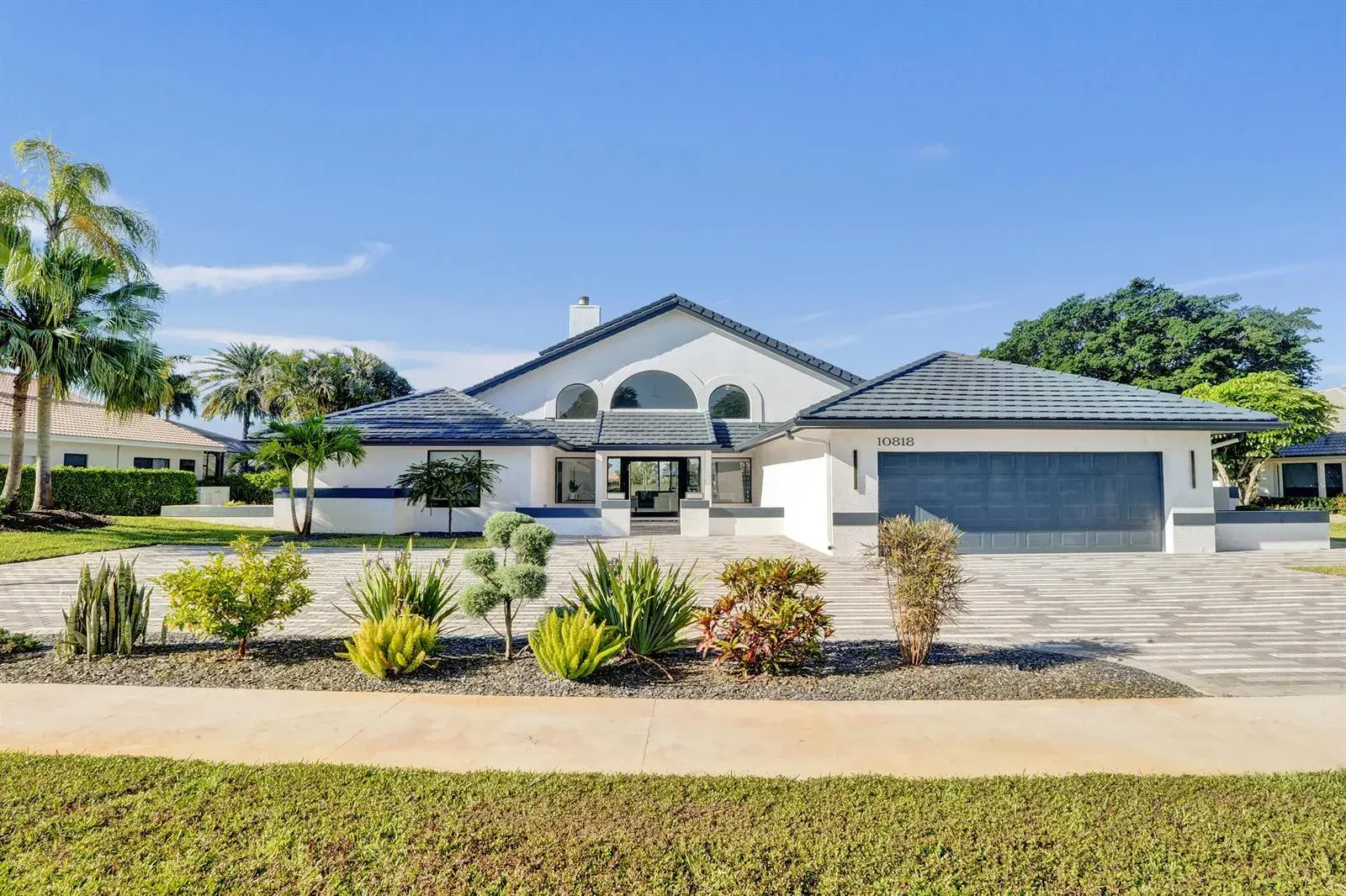 3 bedroom 3 bath for sale at 10818 River Glenn Drive, Boca Raton FL 33428