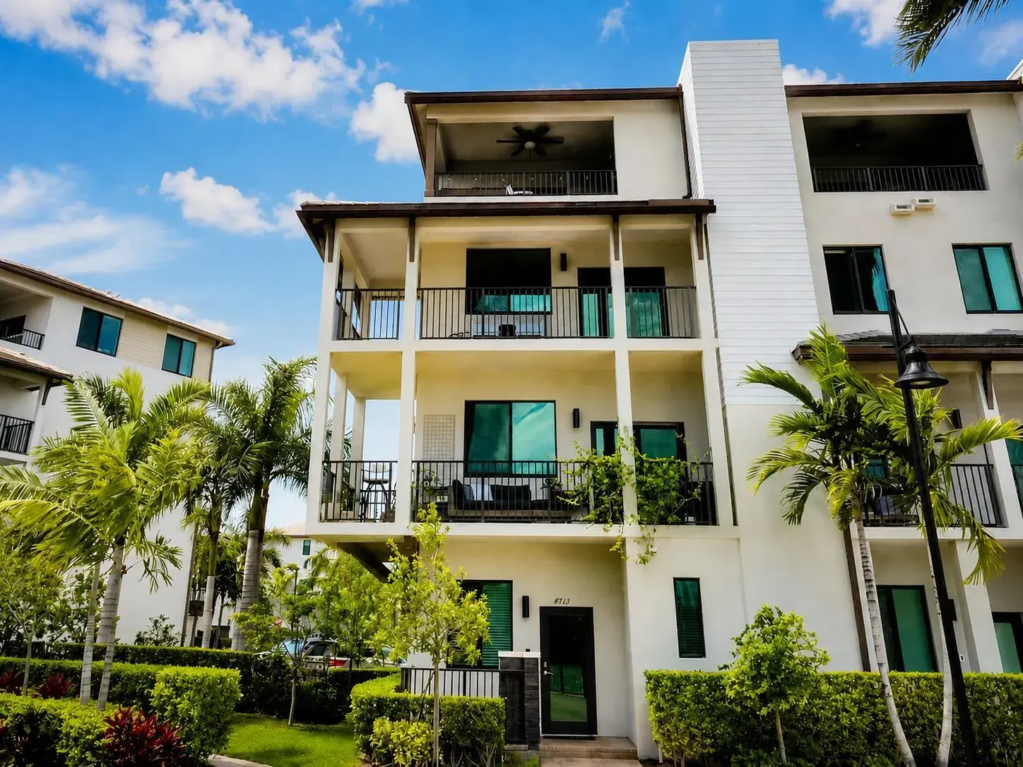 3 bedroom 3 bath Residential for sale at 4713 NW 84th Court, Doral FL 33166