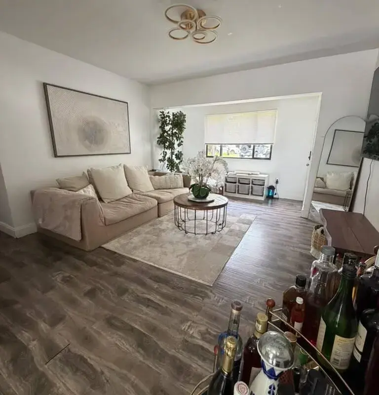 2635 Liberty Street, Hollywood FL 33020