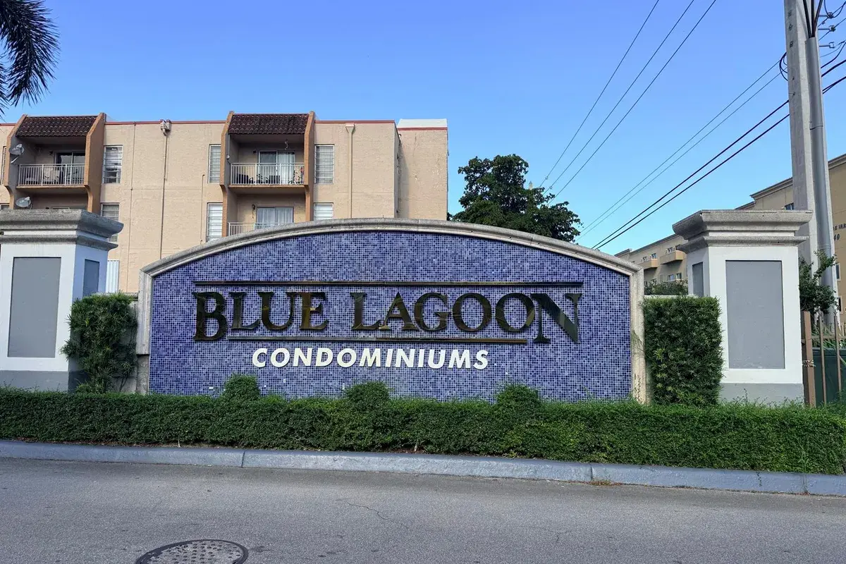 5077 NW 7th Street # 914, Miami FL 33126
