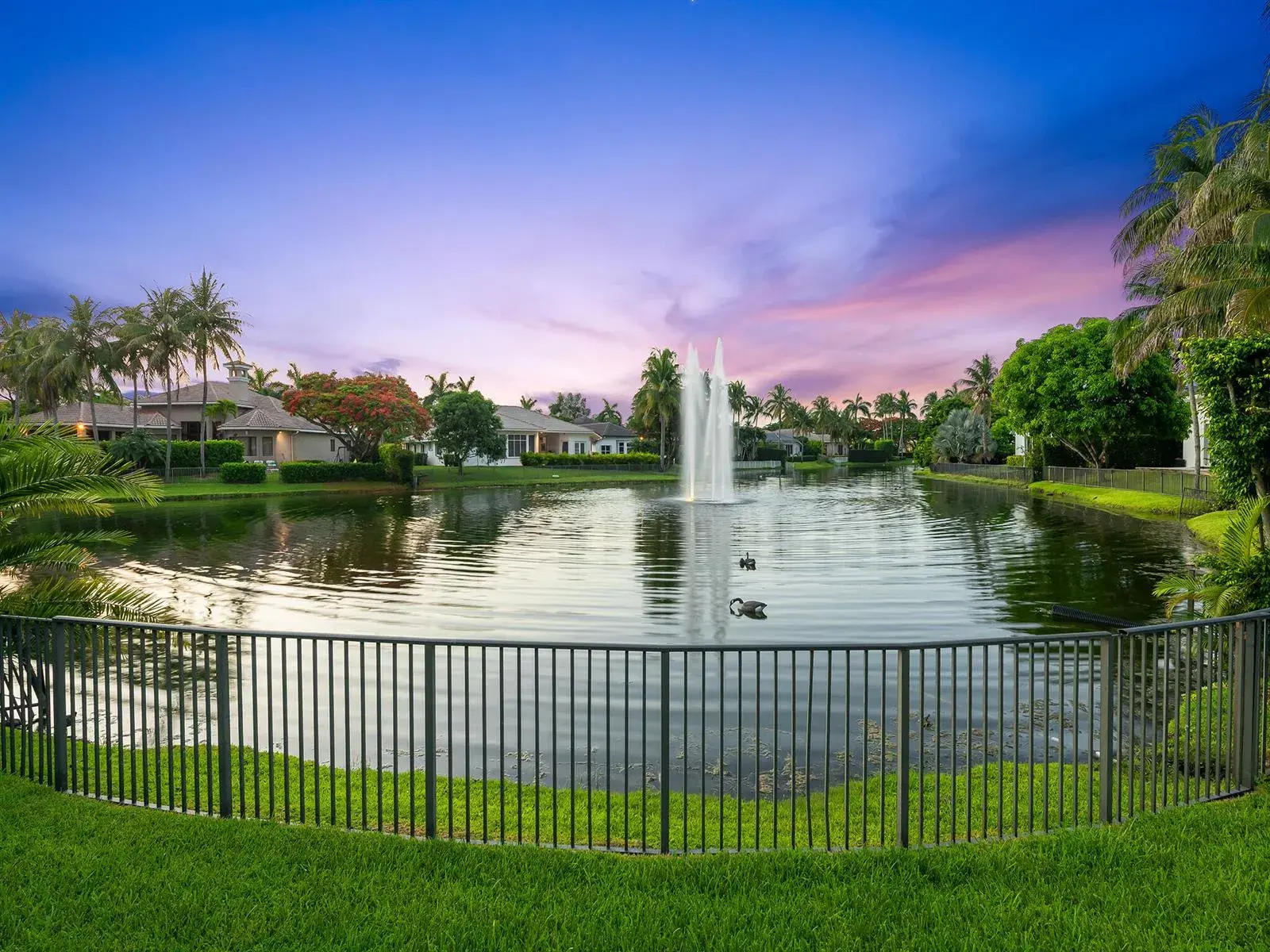 10787 Blue Palm Street, Plantation FL 33324