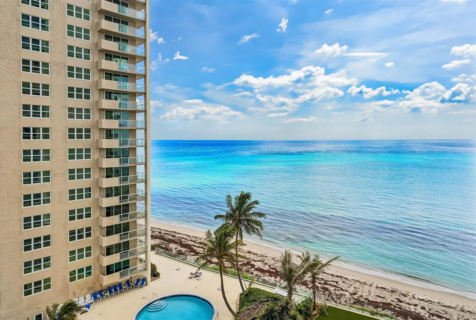 2 bedroom 2 bath Residential for sale at 5420 N Ocean Drive # 905, West Palm Beach FL 33404