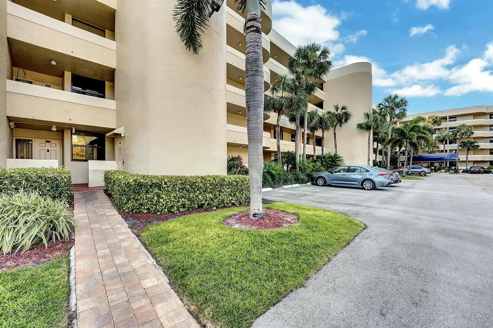 1850 Homewood Boulevard # 1030, Delray Beach FL 33445