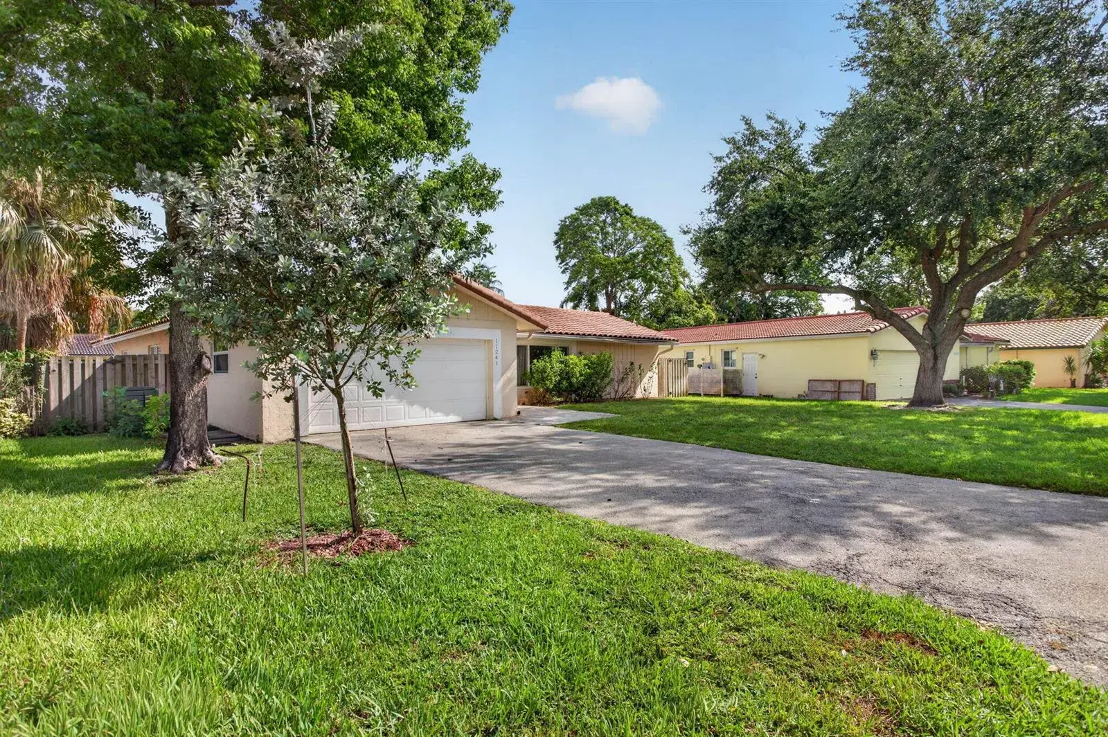 11241 NW 42nd Street, Coral Springs FL 33065