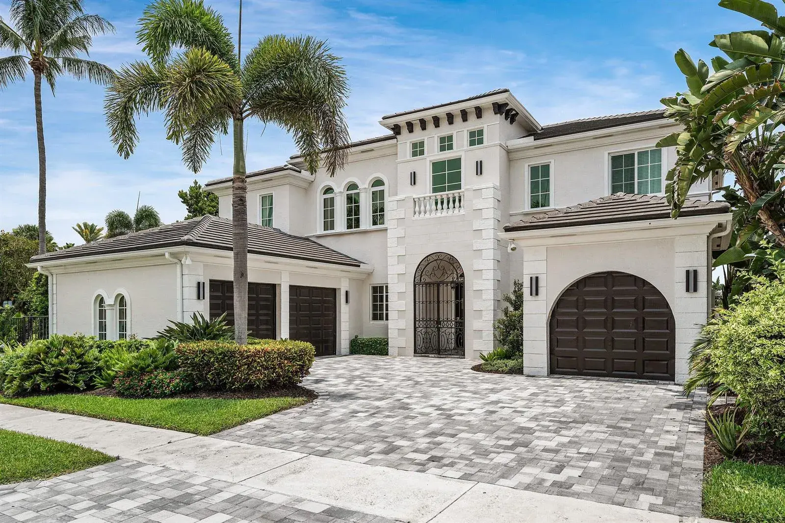 5 bedroom 4 bath for sale at 6411 Dorsay Court, Delray Beach FL 33484