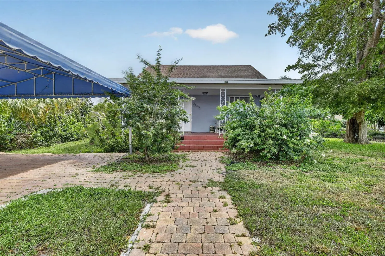 3 bedroom 2 bath Residential for sale at 2465 Taylor Street, Hollywood FL 33020