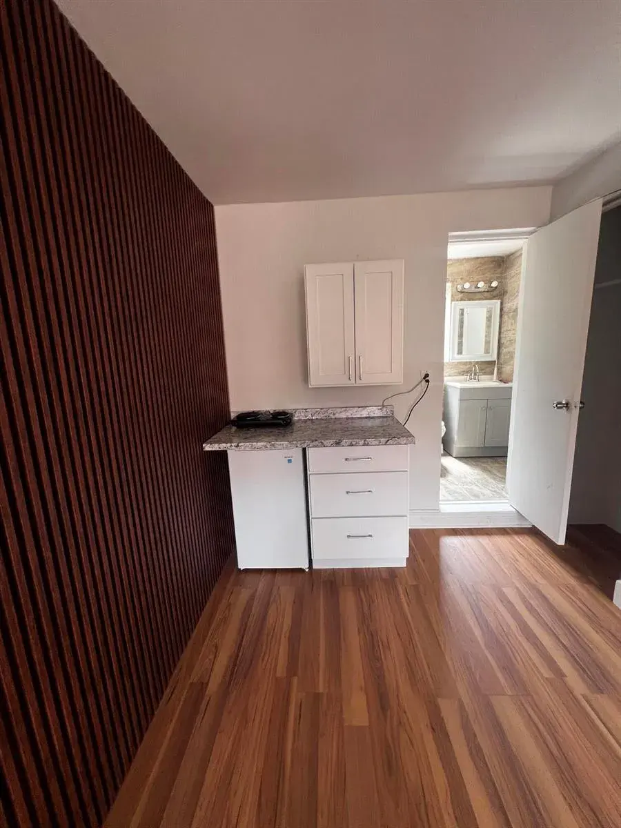 2815 Madison Street, Hollywood FL 33020
