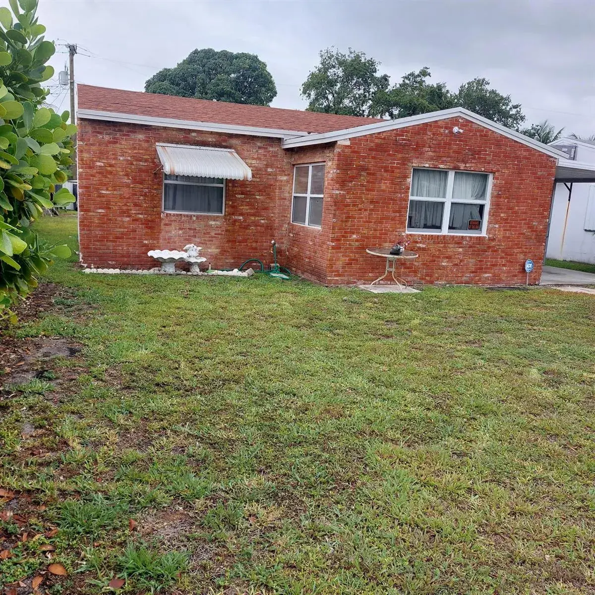 2 bedroom 1 bath Residential for sale at 2518 Sherman Street, Hollywood FL 33020