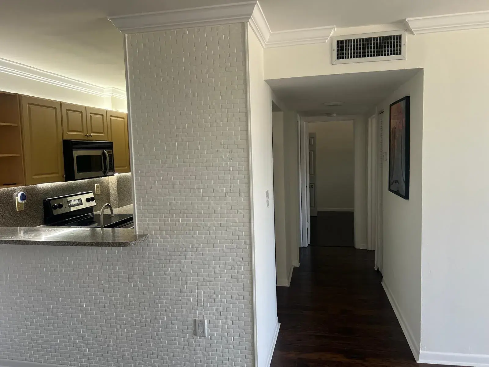 8145 NW 7th Street # 208, Miami FL 33126