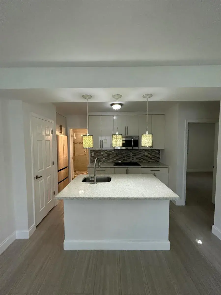 914 NE 15th Avenue # 1, Fort Lauderdale FL 33304