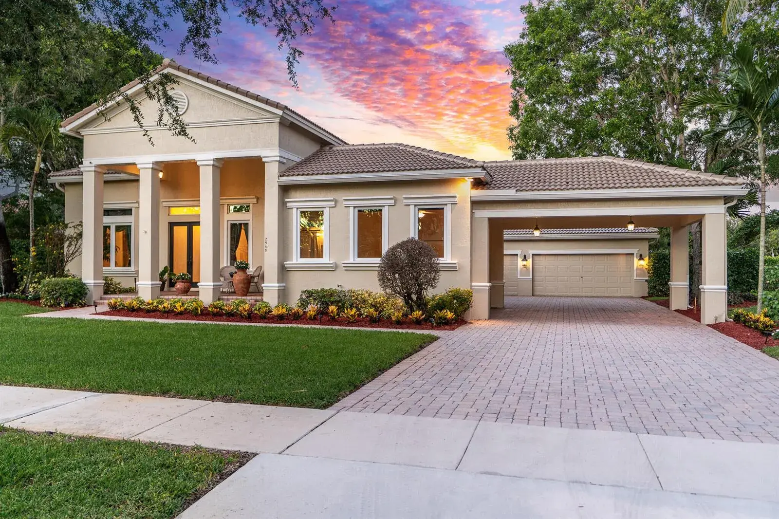 5 bedroom 4 bath for sale at 2960 SW 139th Terrace, Davie FL 33330