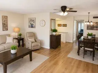1 bedroom 1 bath Residential for sale at 108 Greenbrier, West Palm Beach FL 33417