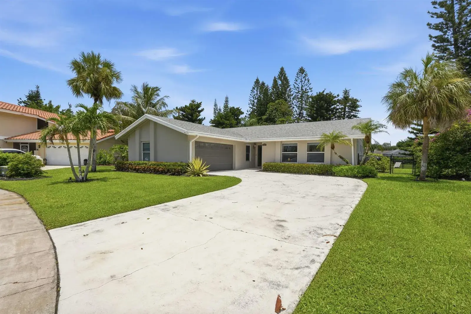 1799 Shower Tree Way, Wellington FL 33414