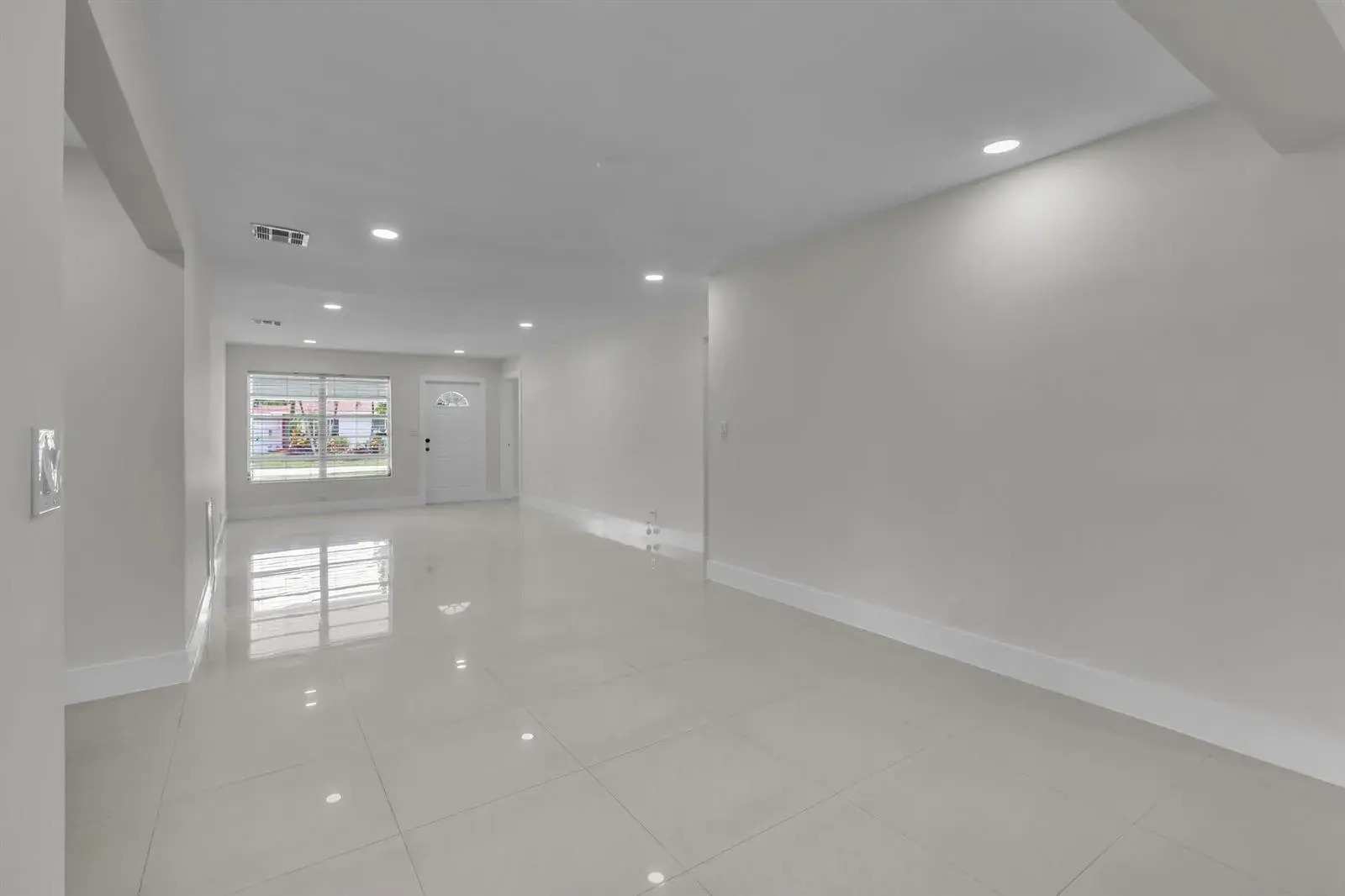 3262 Pierce Street, Hollywood FL 33021