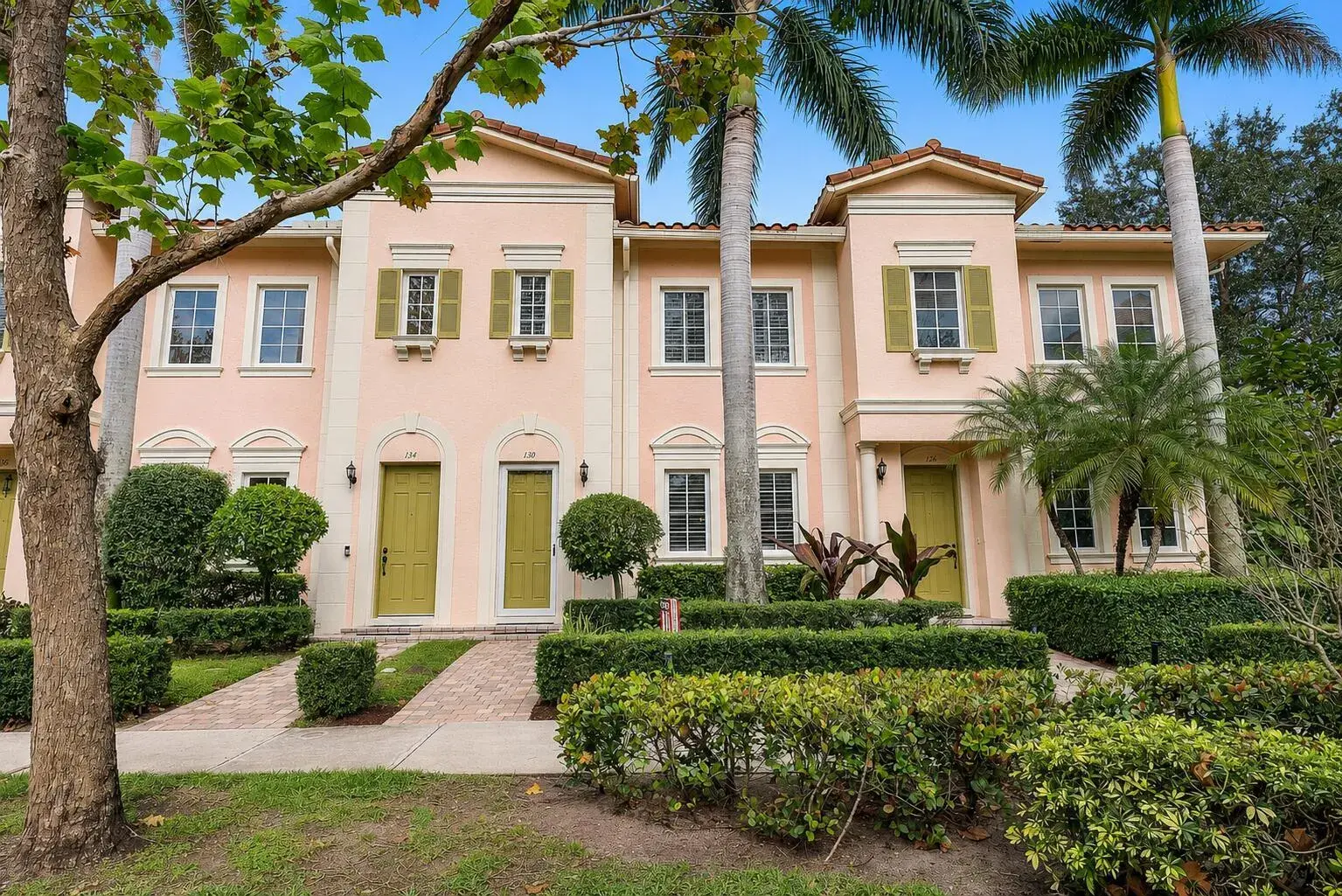 3 bedroom 2 bath Residential for sale at 130 Lismore Lane, Jupiter FL 33458
