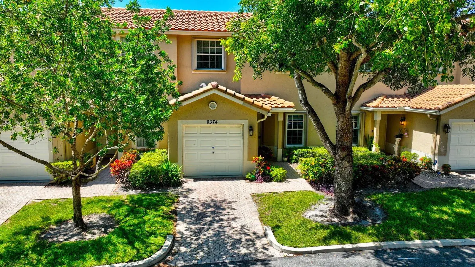 6374 Park Lake Circle, Boynton Beach FL 33437