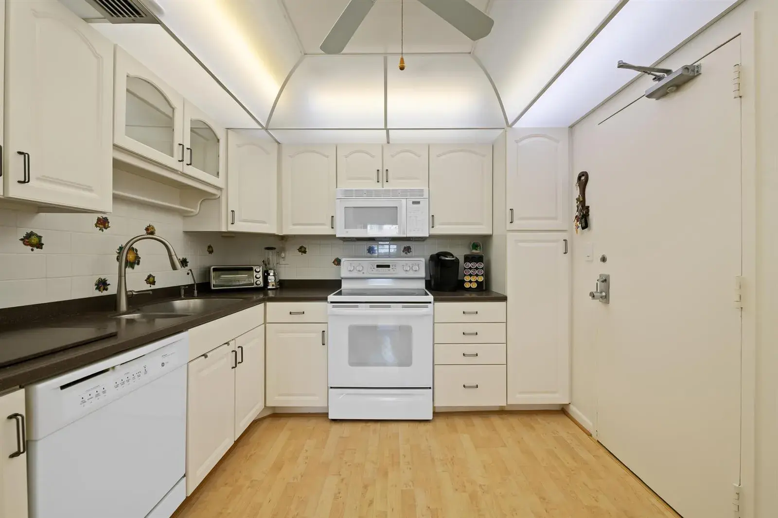 10777 W Sample # 207, Coral Springs FL 33065